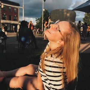 Meet your Posher, Rachel